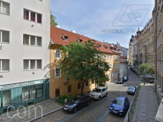 Квартира в Праге, 4-комнатная, 104 м² Praha 1 Kozí - Дорогая недвижимость - Personally Real Estate Квартира в Праге, 4-комнатная, 104 м² Praha 1 Kozí - Дорогая недвижимость - Personally Real Estate