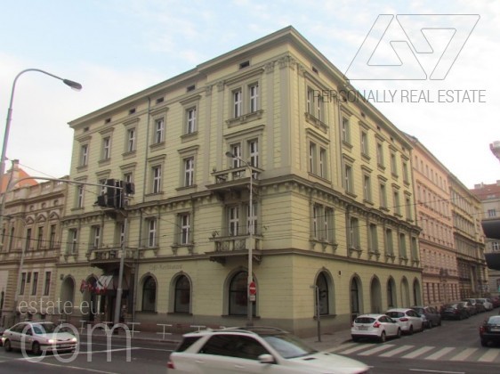 Отель / Пансион в Праге, 2 350 м² Прага 5 Plzeňská - Коммерческая недвижимость - Personally Real Estate