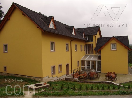 Отель / Пансион в Lipno nad Vltavou, 550 м² Lipno nad Vltavou - Коммерческая недвижимость - Personally Real Estate Отель / Пансион в Lipno nad Vltavou, 550 м² Lipno nad Vltavou - Коммерческая недвижимость - Personally Real Estate