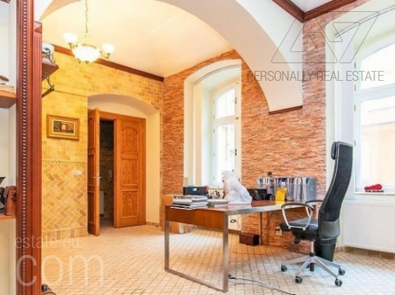 Квартира в Праге, 2-комнатная, 85 м² Прага  - Жилая недвижимость - Personally Real Estate