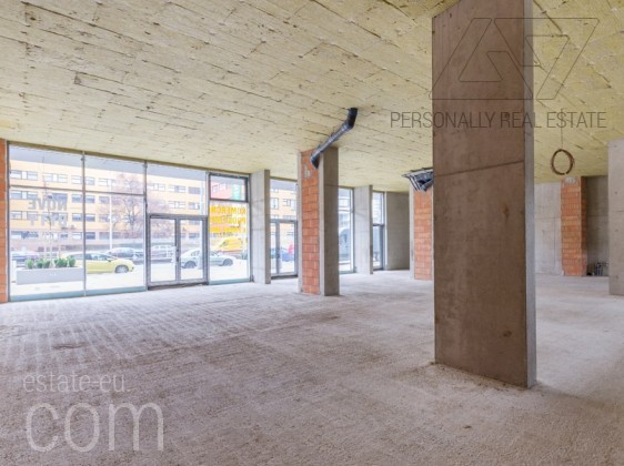 Магазины/Салоны/Услуги в Праге, 292 м² Прага 3 - Коммерческая недвижимость - Personally Real Estate Магазины/Салоны/Услуги в Праге, 292 м² Прага 3 - Коммерческая недвижимость - Personally Real Estate