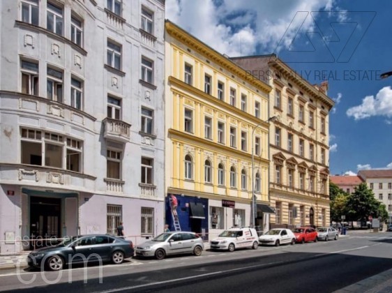 Доходный дом в Праге, 793 м² Прага 3 - Коммерческая недвижимость - Personally Real Estate Доходный дом в Праге, 793 м² Прага 3 - Коммерческая недвижимость - Personally Real Estate