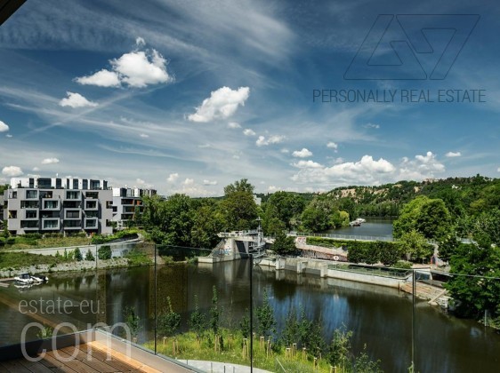 Квартира в Праге, 6-комнатная, 203 м² Прага 8 Libeňský ostrov - Дорогая недвижимость - Personally Real Estate Квартира в Праге, 6-комнатная, 203 м² Прага 8 Libeňský ostrov - Дорогая недвижимость - Personally Real Estate