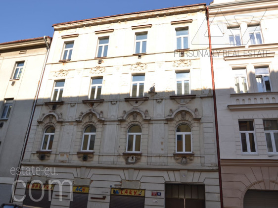 Доходный дом в Праге, 460 м² Прага 9 Kovářská - Коммерческая недвижимость - Personally Real Estate Доходный дом в Праге, 460 м² Прага 9 Kovářská - Коммерческая недвижимость - Personally Real Estate